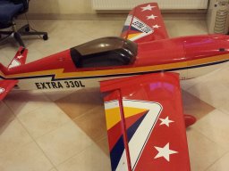 Extra 300L